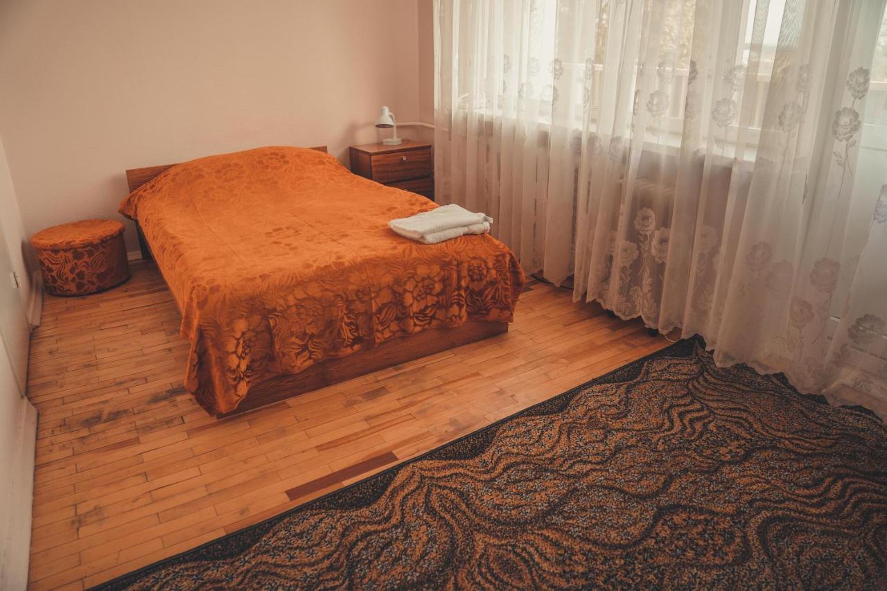 Hotell Paeaesuke Johvi Ngoại thất bức ảnh
