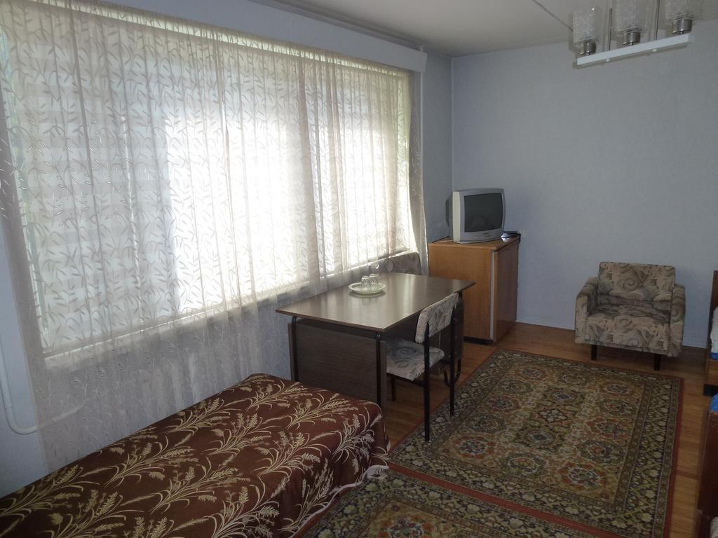 Hotell Paeaesuke Johvi Phòng bức ảnh